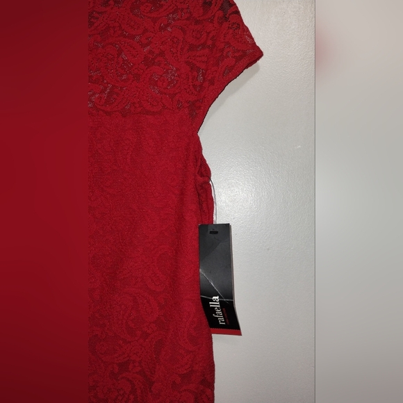 Rafaella Red Lace Blouse - Picture 4 of 5